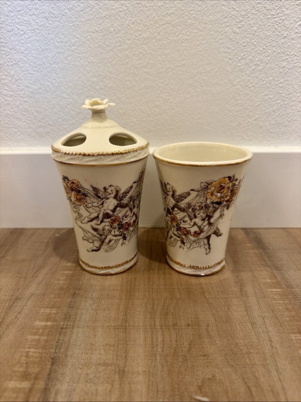 Vintage Avon Ceramic Porcelain Toothbrush Holder & Cup Set